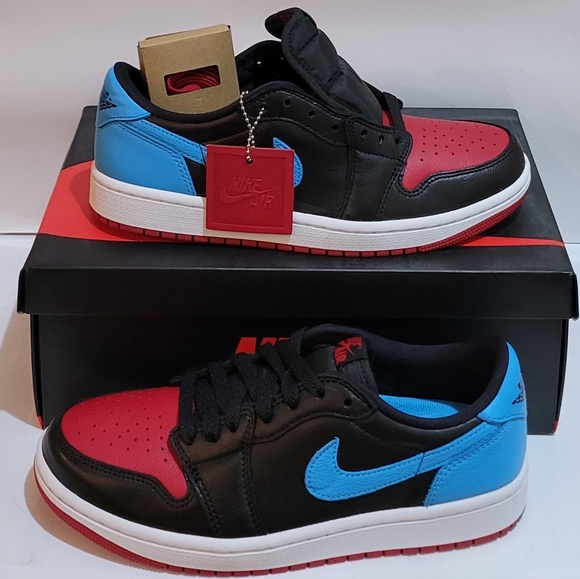JORDAN 1 RETRO LOW OG‎ NC TO CHI - Picture 1 of 6